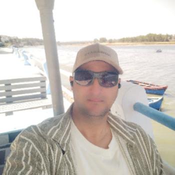 adillove - date a Portuguese, 100% free adillove